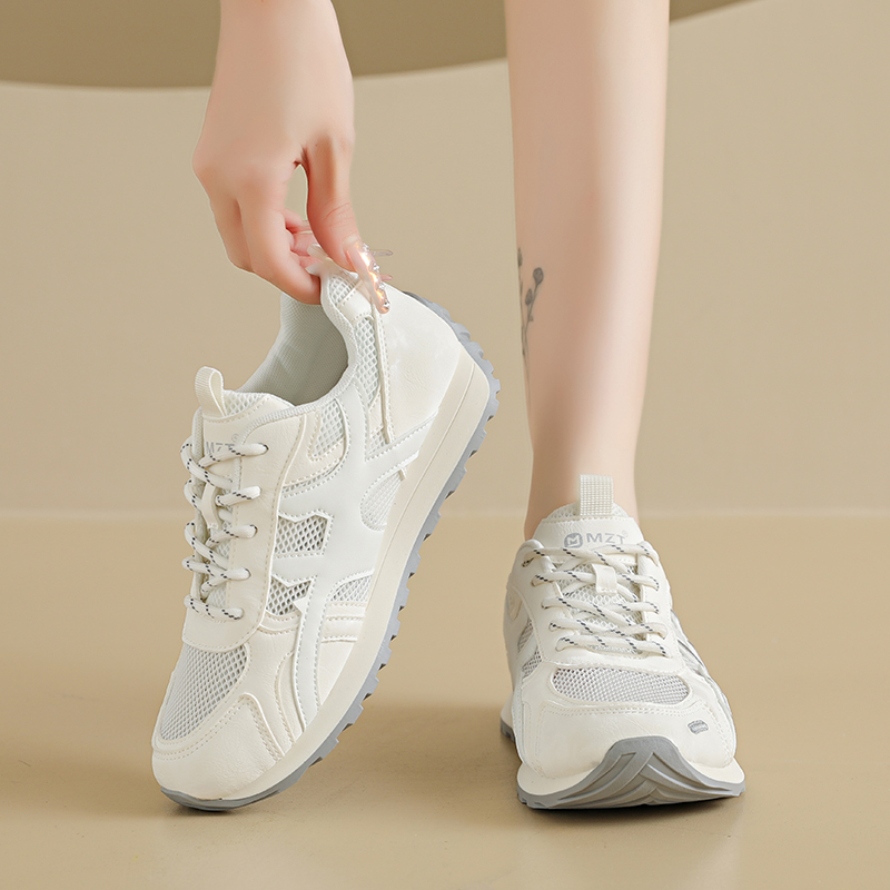 Mesh Trainer Breathable - 2026 Yeni Yaz Kadın Nefes Alabilen